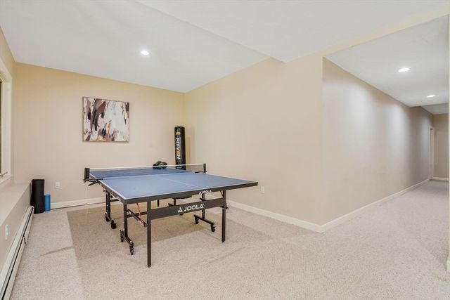 153 Walpole St, Dover, MA 02030