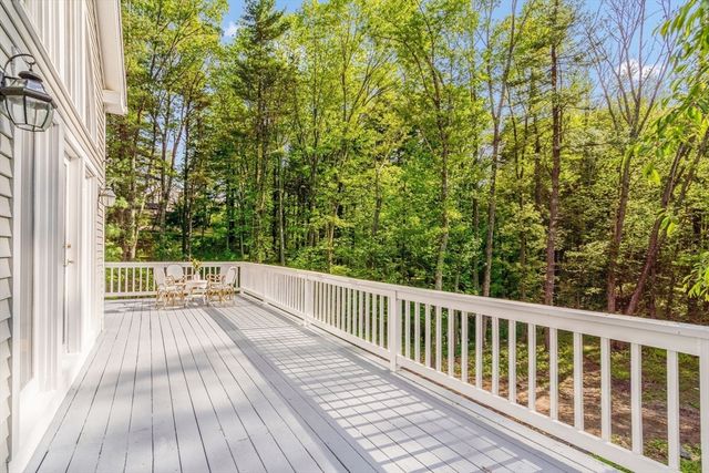 153 Walpole St, Dover, MA 02030