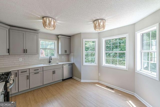 133 Four Oaks Drive, Powder Springs, GA 30127