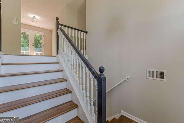 133 Four Oaks Drive, Powder Springs, GA 30127