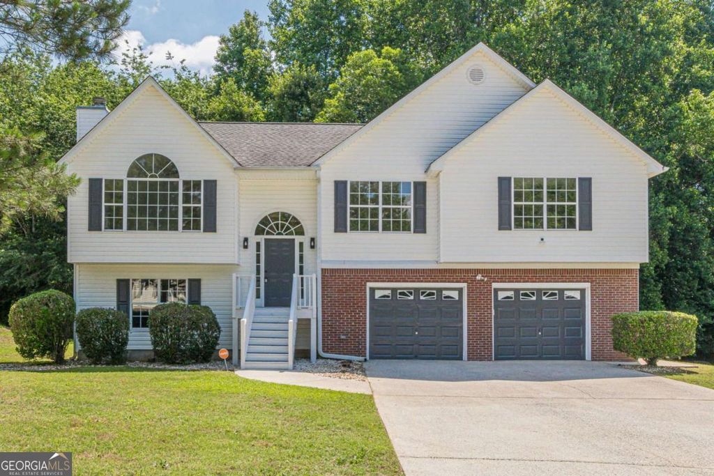 133 Four Oaks Drive, Powder Springs, GA 30127