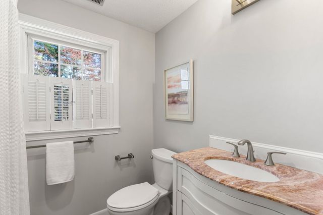 71 Talent Road, Litchfield, NH 03052