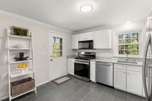 71 Talent Road, Litchfield, NH 03052