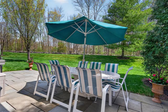 2272 Dalton Drive, Cortlandt Manor, NY 10567