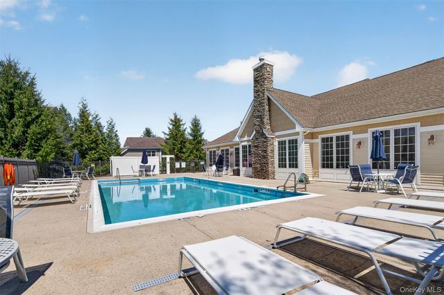 2272 Dalton Drive, Cortlandt Manor, NY 10567