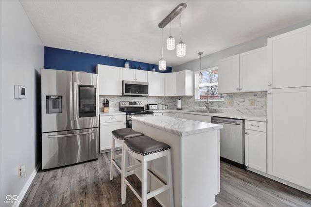 1861 Osman Drive, Avon, IN 46123