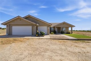 8020 Baron, Paso Robles, CA 93446