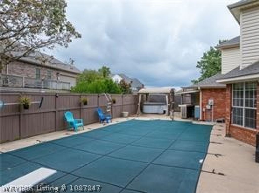 1808 Bunker Hill Drive 1808 Bunker Hill Drive