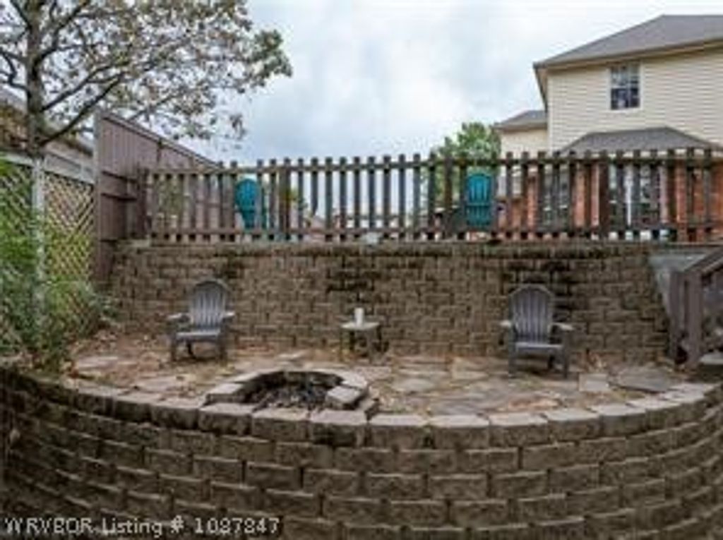 1808 Bunker Hill Drive 1808 Bunker Hill Drive