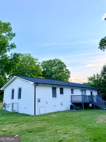 6205 Fieldcrest Drive, Morrow, GA 30260