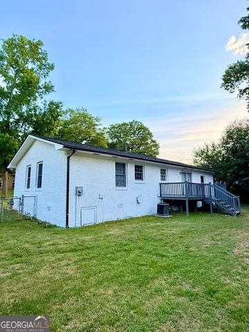 6205 Fieldcrest Drive, Morrow, GA 30260