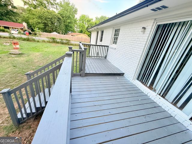 6205 Fieldcrest Drive, Morrow, GA 30260