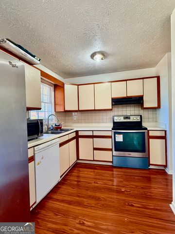 6205 Fieldcrest Drive, Morrow, GA 30260