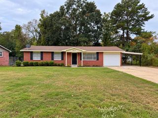 6040 Luna Drive, Columbus, GA 31907