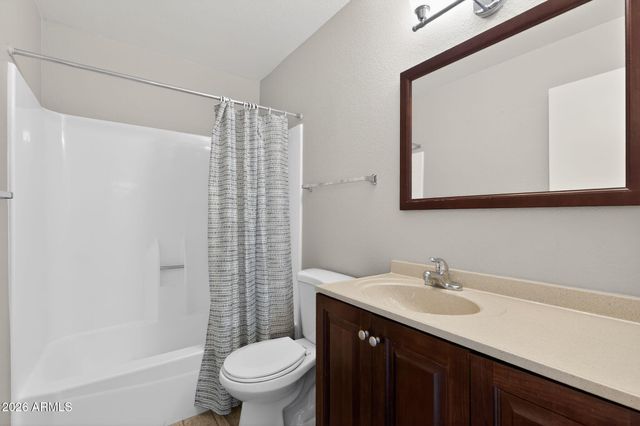 11609 S Maze Court, Phoenix, AZ 85044