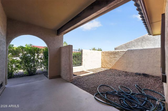 11609 S Maze Court, Phoenix, AZ 85044