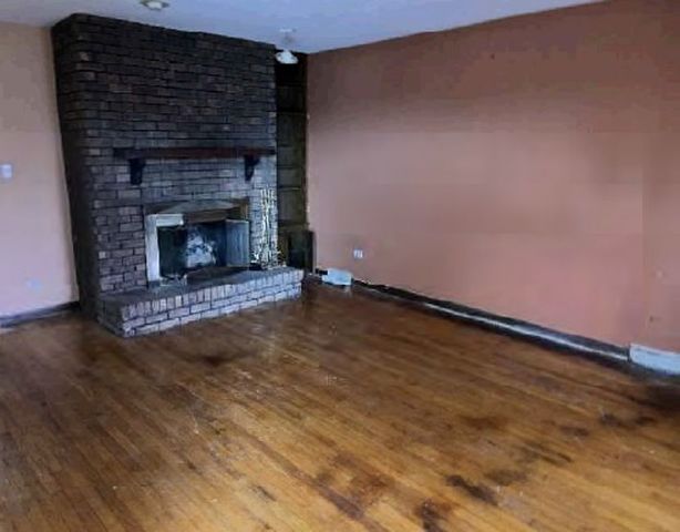 649 Escanaba Avenue, Calumet City, IL 60409