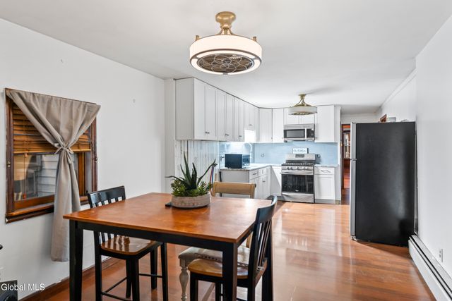 327 4th Street, Troy, NY 12180