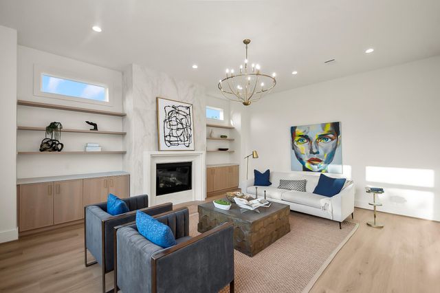 1109 Tabor Street, Houston, TX 77009