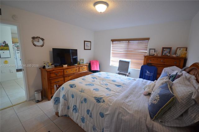 1270 SE 27th St 101, Homestead, FL 33035
