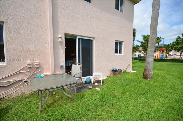 1270 SE 27th St 101, Homestead, FL 33035