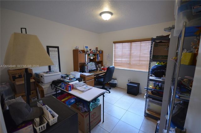 1270 SE 27th St 101, Homestead, FL 33035
