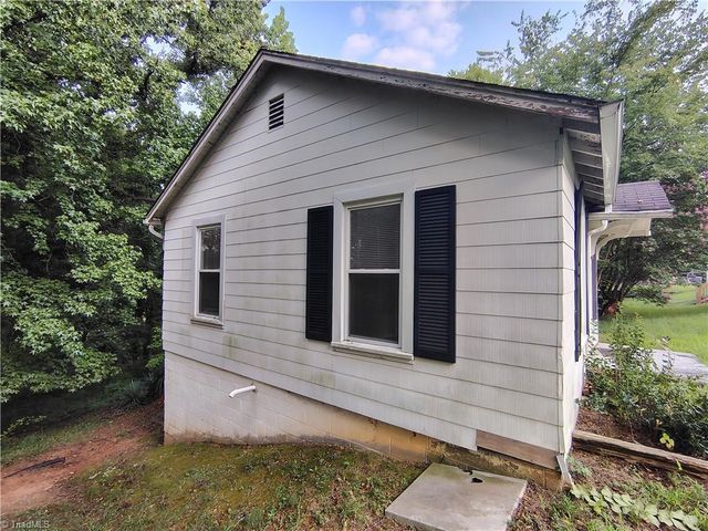 1001 Lane Street, Reidsville, NC 27320