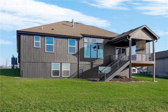 21123 W 186th Terrace, Spring Hill, KS 66083