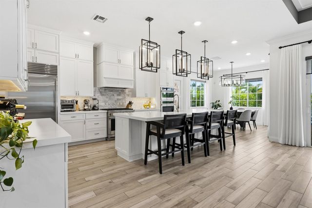 12269 Waterstone Circle, Palm Beach Gardens, FL 33412