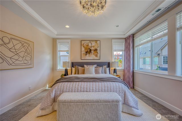 480 6th Lane NE, Issaquah, WA 98029