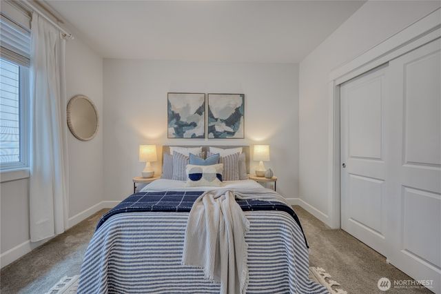480 6th Lane NE, Issaquah, WA 98029