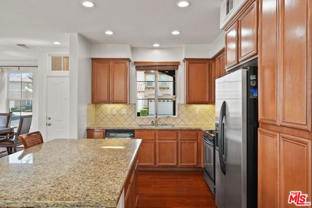 3692 W Chapman Lane, Inglewood, CA 90305