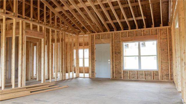 1105 Charles Street, Knob Noster, MO 65336