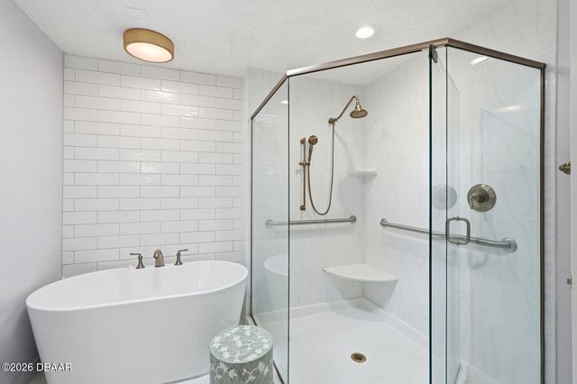 112 N St Andrews Drive, Ormond Beach, FL 32174