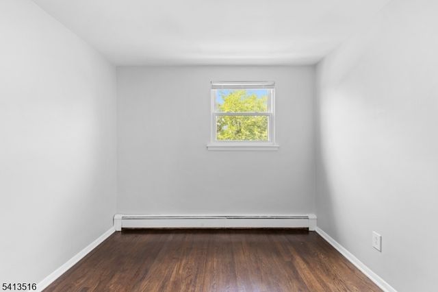 174 Terrace Ave, Jersey City, NJ 07307