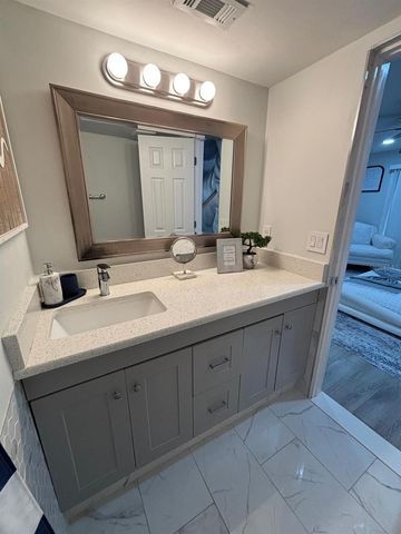 2000 ROYAL BAY BOULEVARD 129, Kissimmee, FL 34746