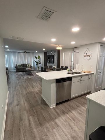 2000 ROYAL BAY BOULEVARD 129, Kissimmee, FL 34746