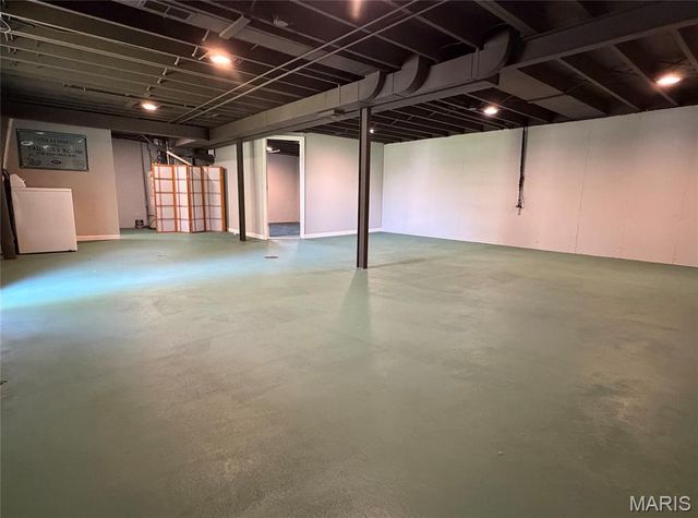 4828 Reavis Barracks Road, Unincorporated, MO 63123