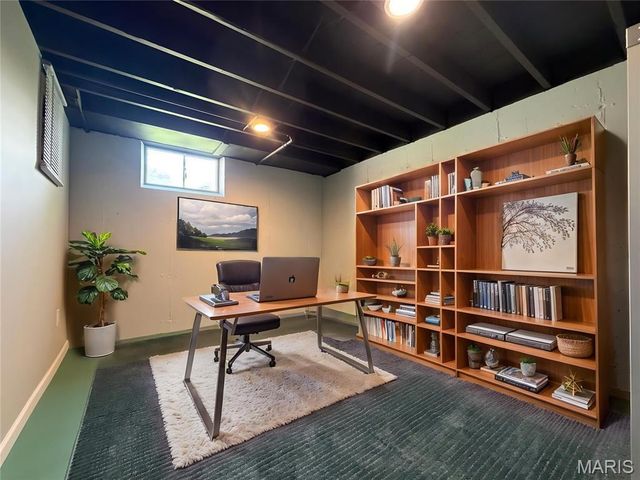 4828 Reavis Barracks Road, Unincorporated, MO 63123