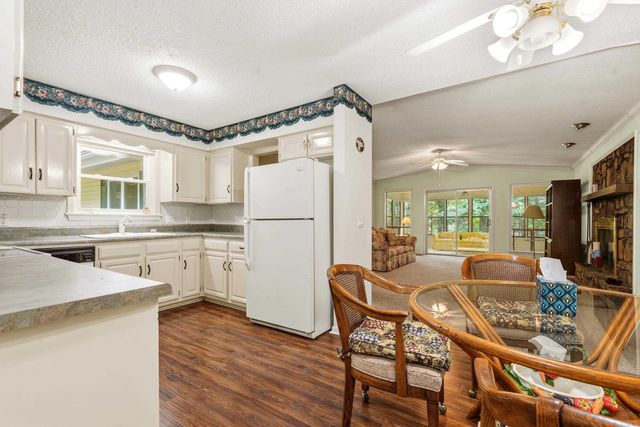 2 Herencia Circle, Hot Springs Village, AR 71909