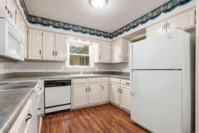 2 Herencia Circle, Hot Springs Village, AR 71909