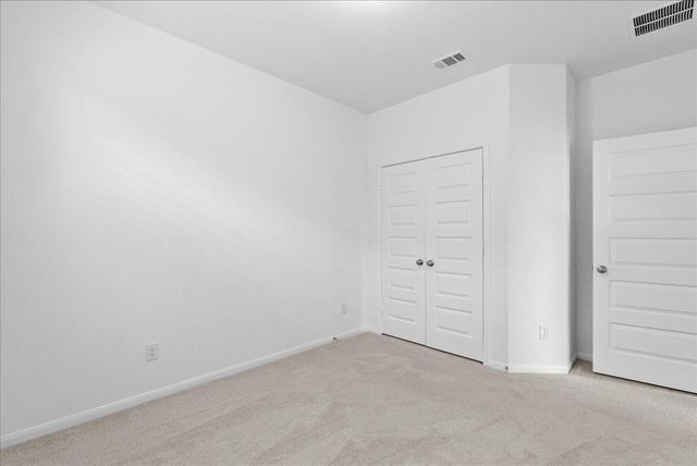 7111 Hillside Avenue, Mont Belvieu, TX 77523