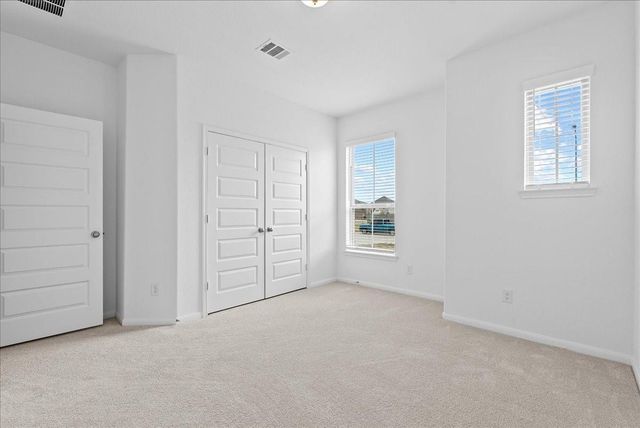 7111 Hillside Avenue, Mont Belvieu, TX 77523