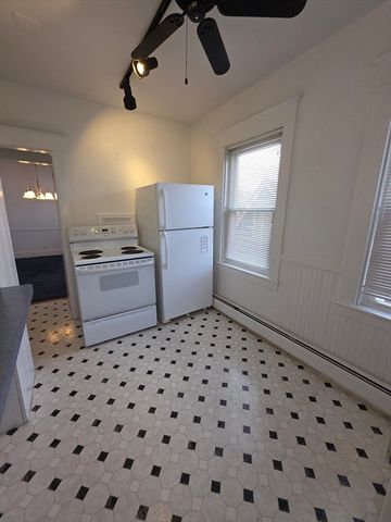 25 Fayette Pl 2, Taunton, MA 02780