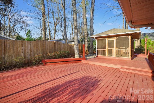 14921 August Lane, Charlotte, NC 28227