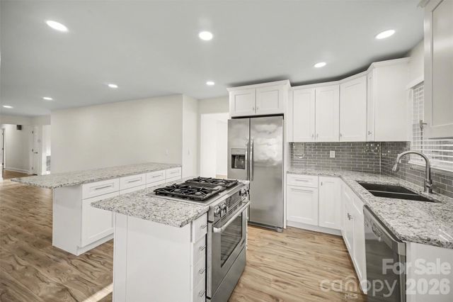 14921 August Lane, Charlotte, NC 28227
