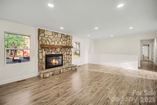 14921 August Lane, Charlotte, NC 28227
