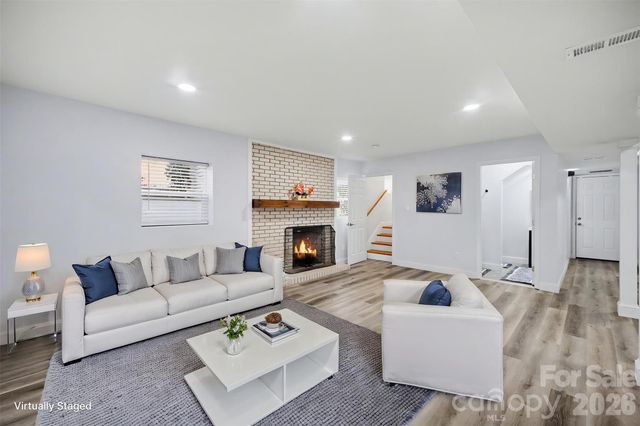 14921 August Lane, Charlotte, NC 28227