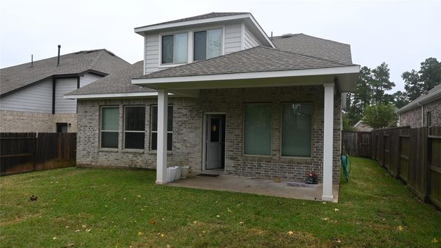 127 Winged Elm Court, Willis, TX 77318