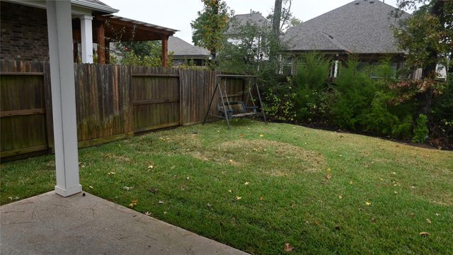 127 Winged Elm Court, Willis, TX 77318